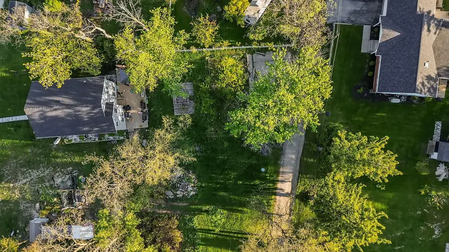 22 S Kenworthy Street, Valparaiso, IN 46385 - #2