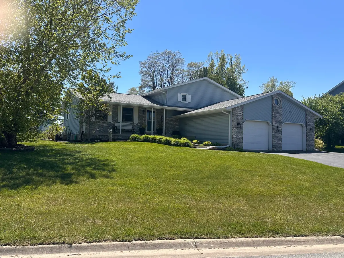 264 Springhill Drive, Valparaiso, IN 46385 - #1