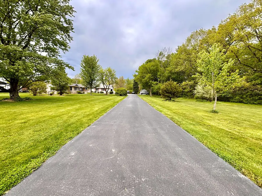 277 E 500 N, Valparaiso, IN 46383 - #3