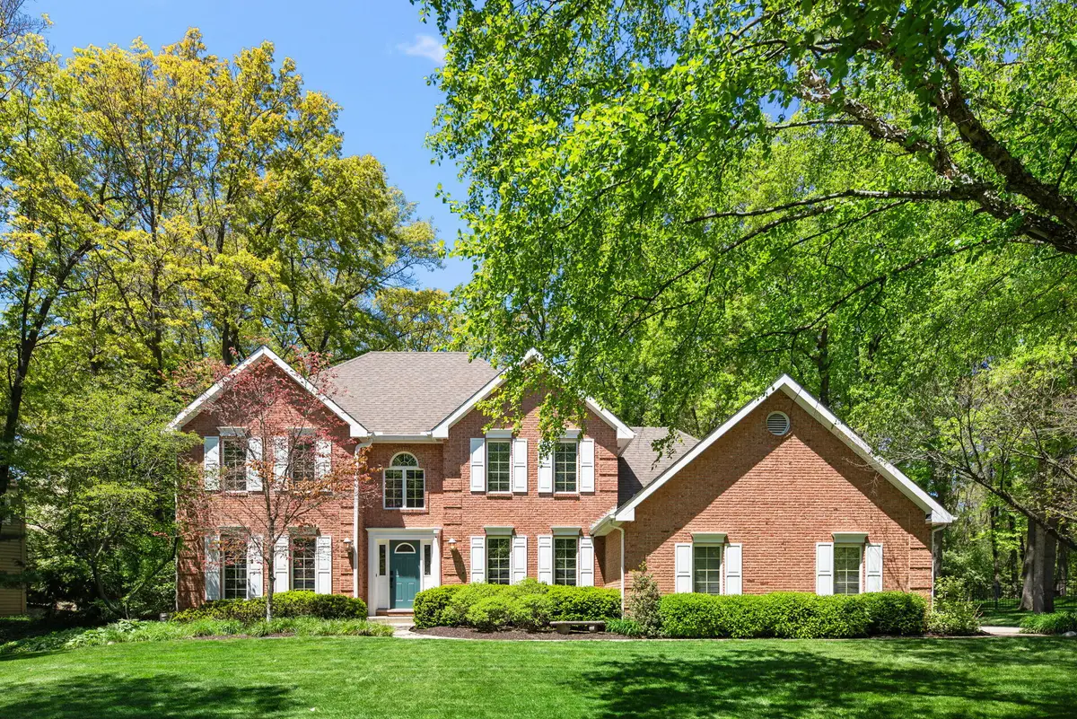 4414 Thornbury Drive E, Valparaiso, IN 46383 - #1