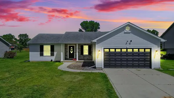 303 Ironwood Street Nw, DeMotte, IN 46310