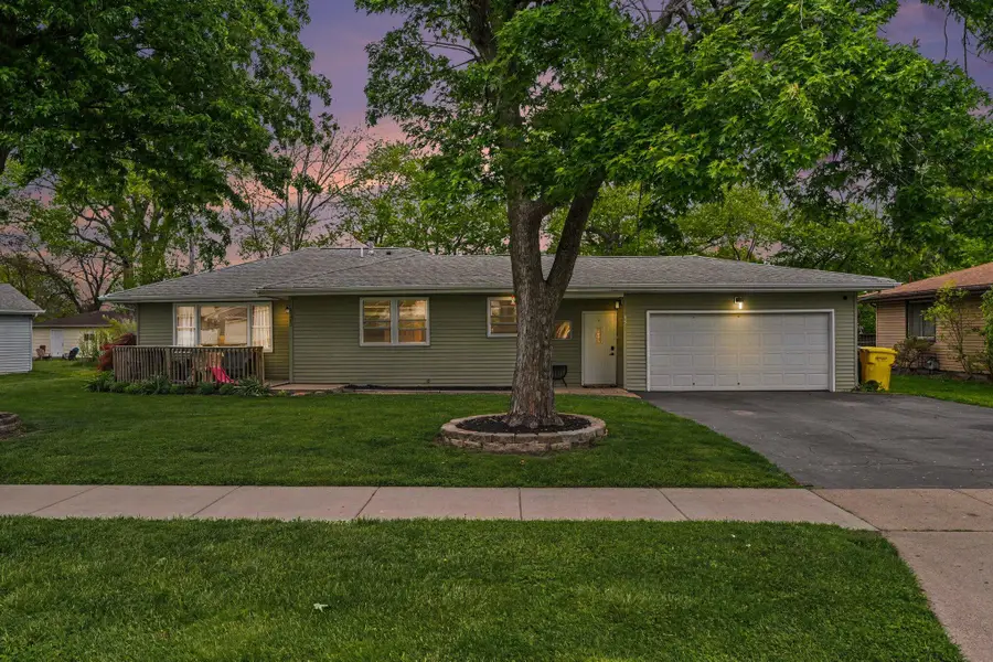 835 N Indiana Street, Griffith, IN 46319 - #2