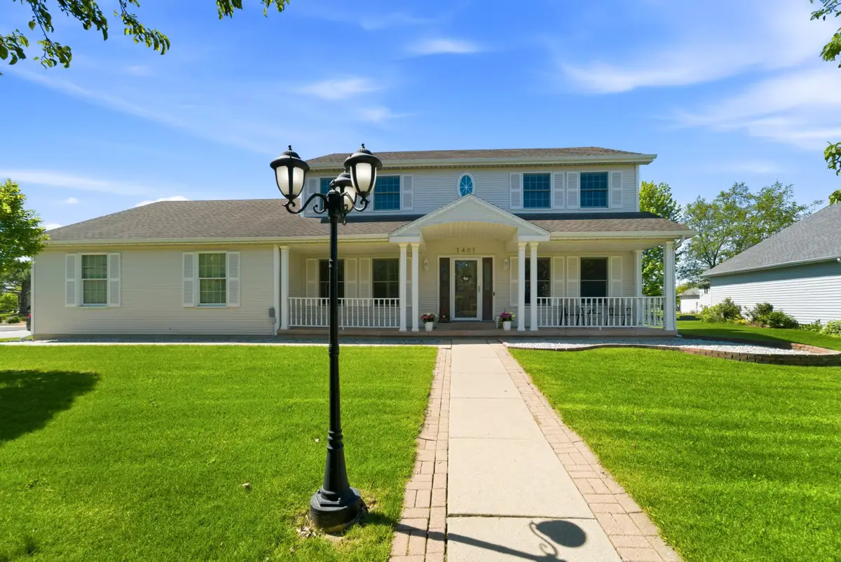 1401 W 95th Place, Crown Point, IN 46307 - #1