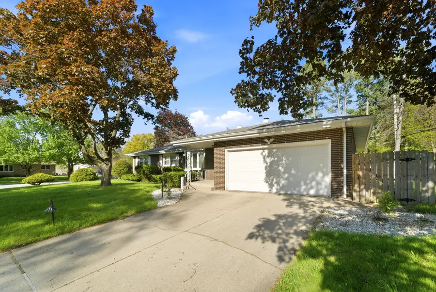 485 Boyd Circle, Michigan City, IN 46360 - #2