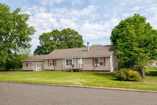 106 W Allen Street, Kentland, IN 47951