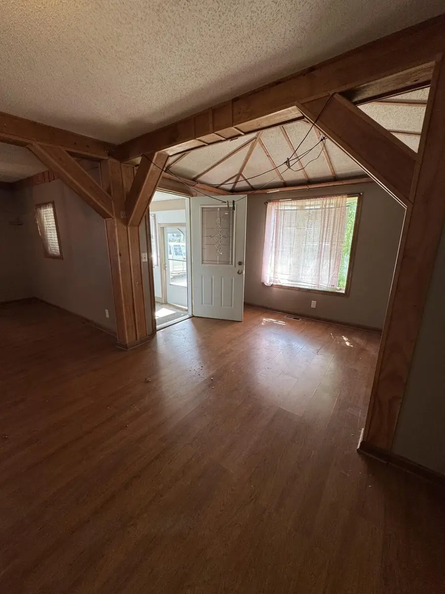 41 N Michigan Avenue, Hobart, IN 46342 - #3