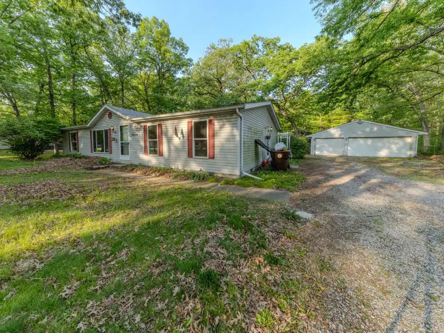 10848 Edgewood Drive, Demotte, IN 46310 - #2