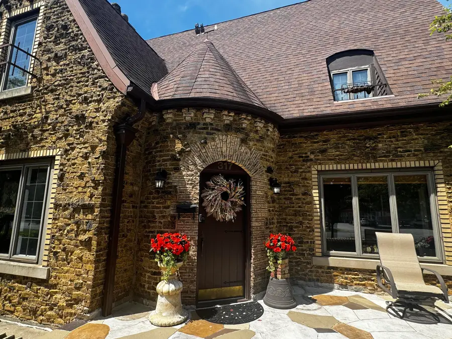 317 N Main Street, Crown Point, IN 46307 - #2