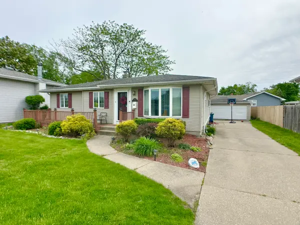 2918 100th Street, Highland, IN 46322