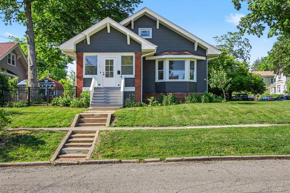 107 Institute Street, Valparaiso, IN 46383 - #1