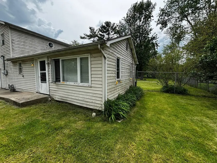 24 Mccurahan Street, Valparaiso, IN 46385 - #2