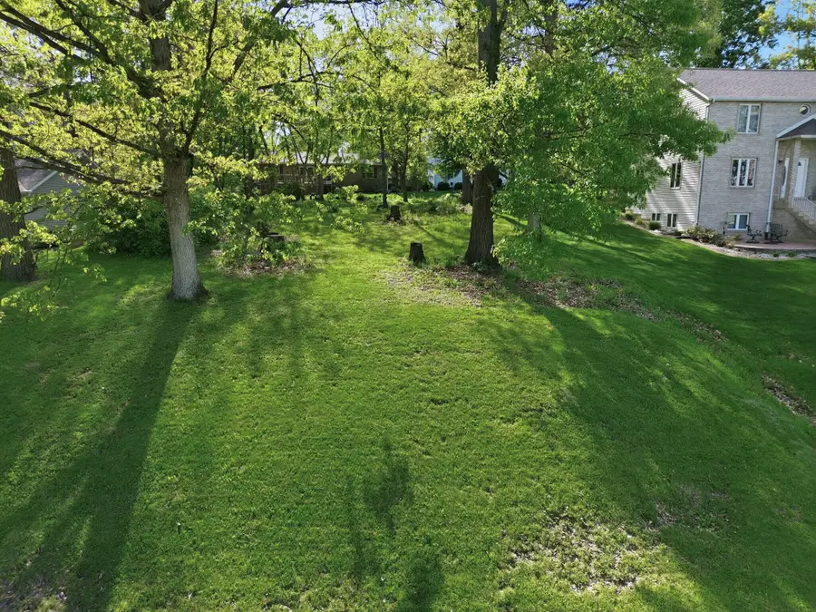 3580 W Lakeshore Drive, Crown Point, IN 46307 - #3