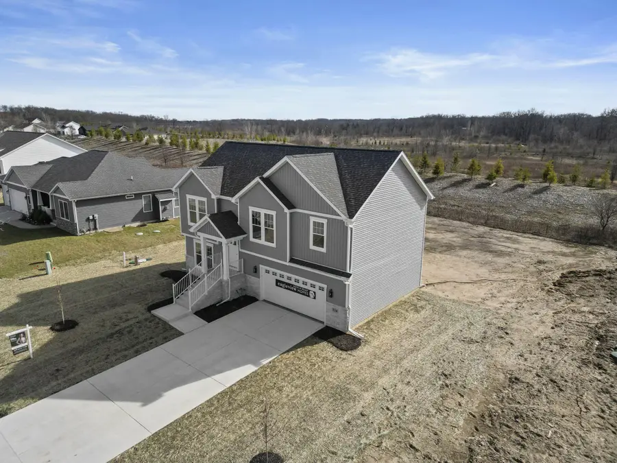 543 Scenic View Avenue, Valparaiso, IN 46385 - #2