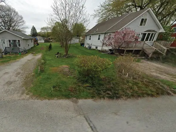 921 Fleming, Hobart, IN 46342