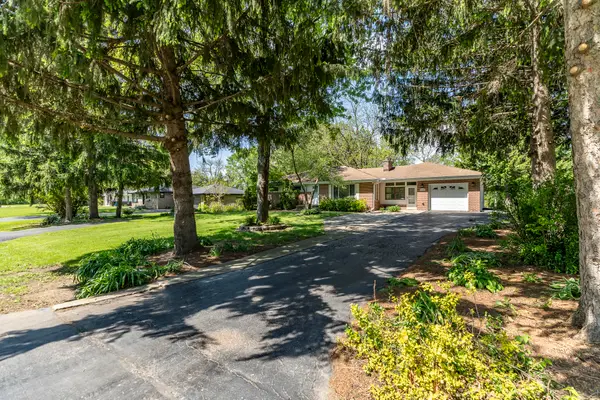 9430 Hilltop Drive, St. John, IN 46373