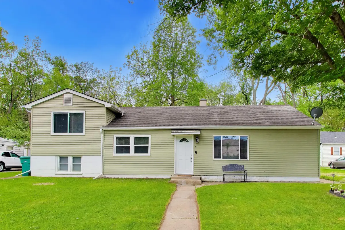 23 W 71st Place, Merrillville, IN 46410 - #1