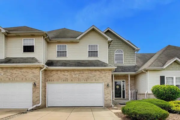 5494 Victoria Place, Crown Point, IN 46307