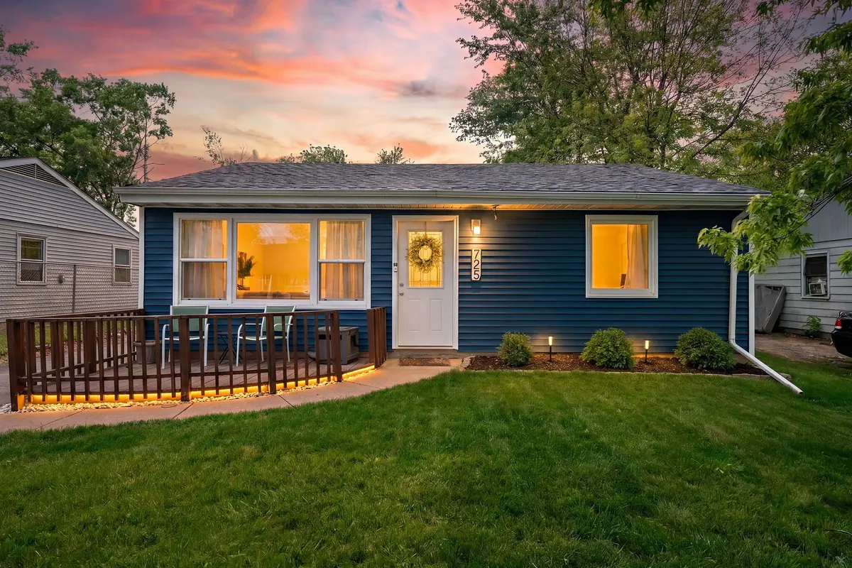 725 Juniper Road, Valparaiso, IN 46385 - #1