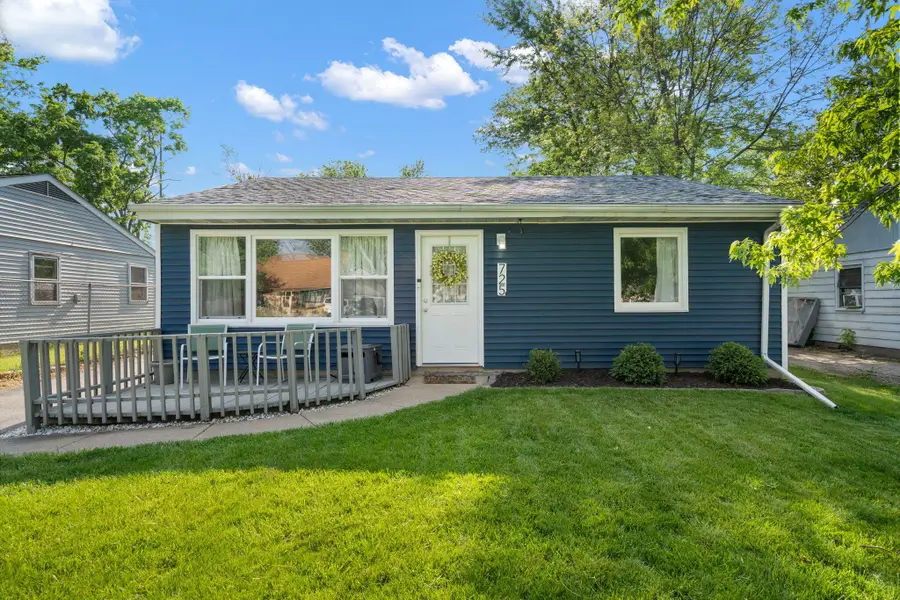 725 Juniper Road, Valparaiso, IN 46385 - #2