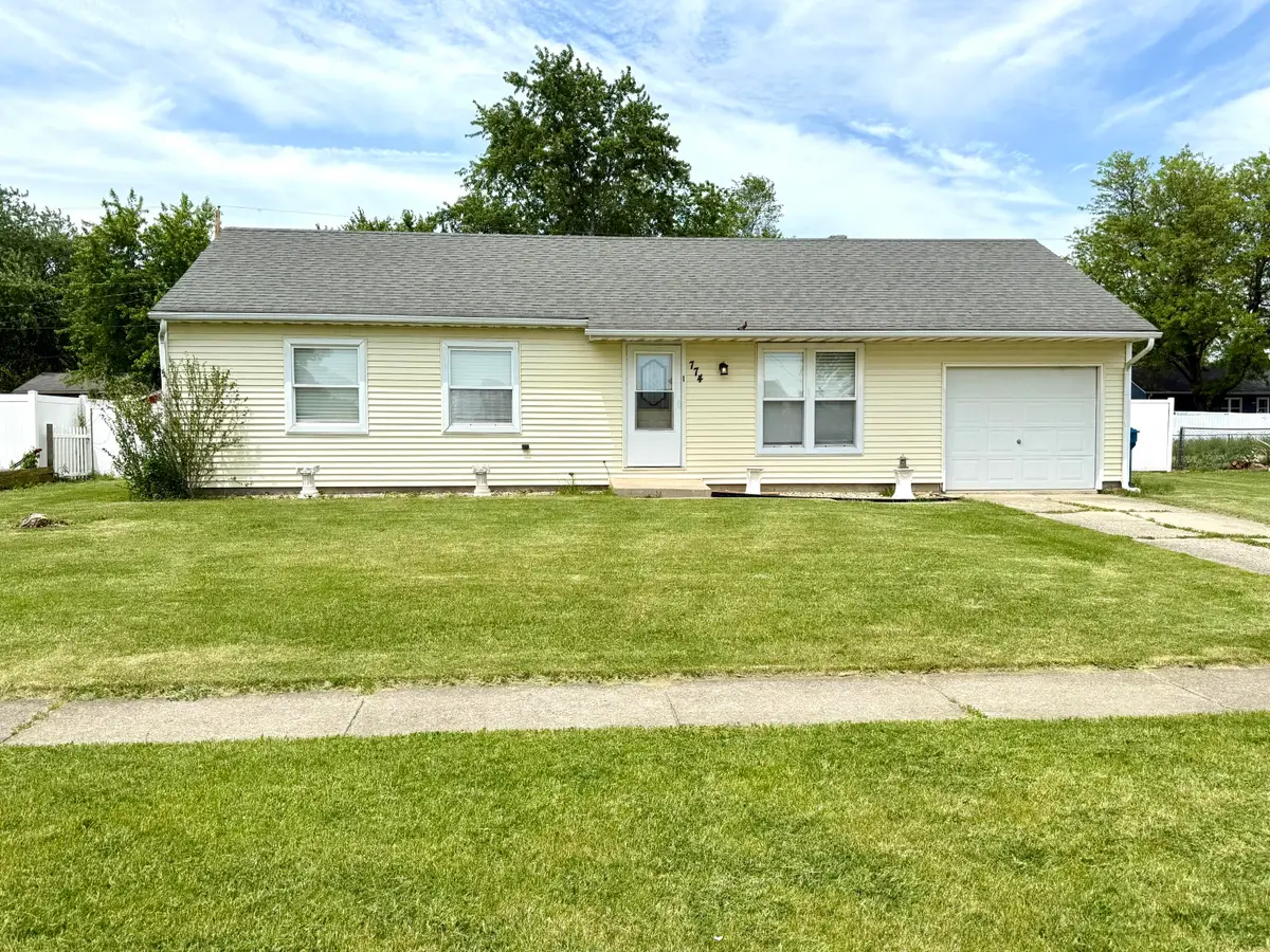 774 Mohawk Drive, Lowell, IN 46356 - #1
