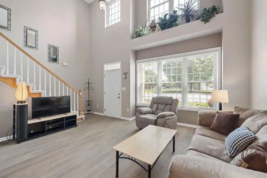 8810 5th Street, Highland, IN 46322 - #3