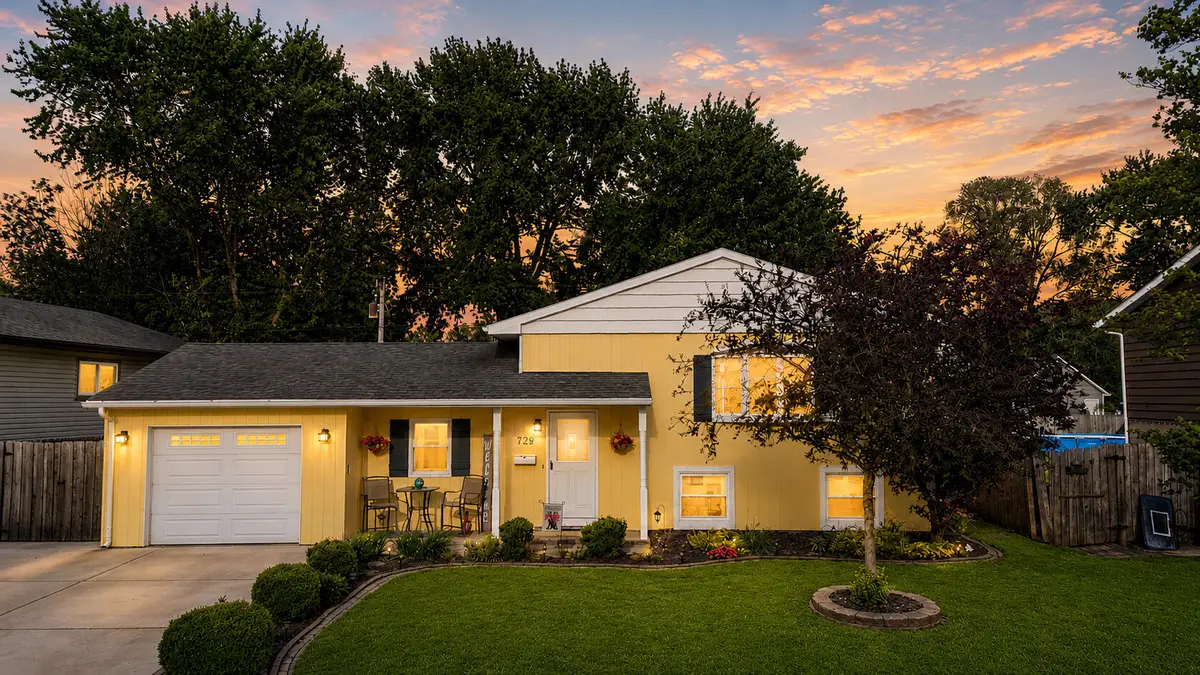729 N Wheeler Street, Griffith, IN 46319 - #1