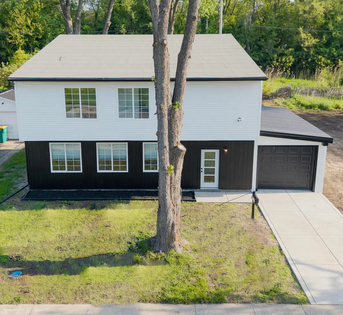 5608 E 10th Avenue, Gary, IN 46403 - #1