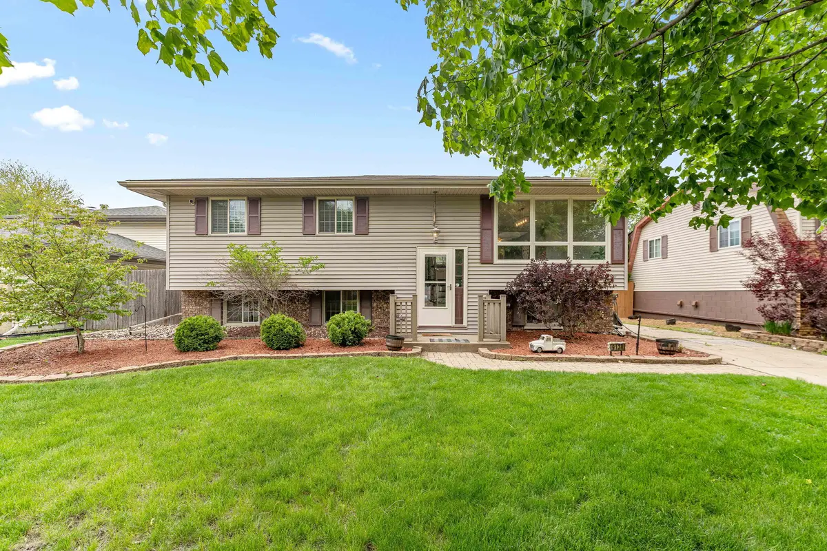 9138 Southmoor Avenue, Highland, IN 46322 - #1