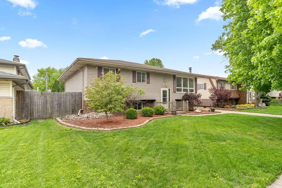 9138 Southmoor Avenue, Highland, IN 46322 - #2