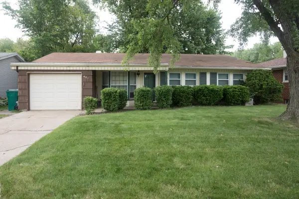 444 W 66th Place, Merrillville, IN 46410