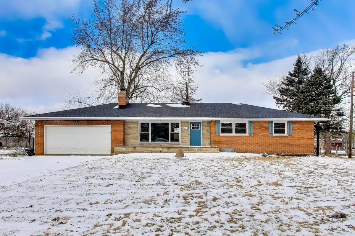 5024 E 73rd Avenue, Merrillville, IN 46410 - #1