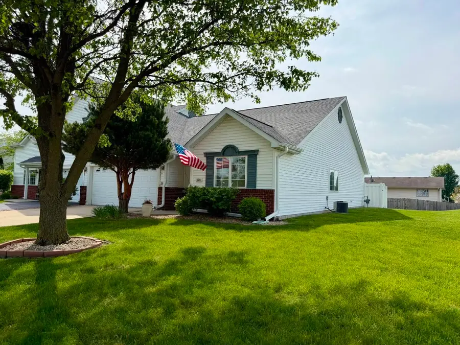 1263 W 96th Lane, Crown Point, IN 46307 - #2