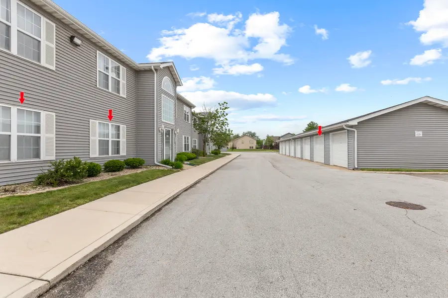 8222 Lincoln Circle #C, Merrillville, IN 46410 - #2