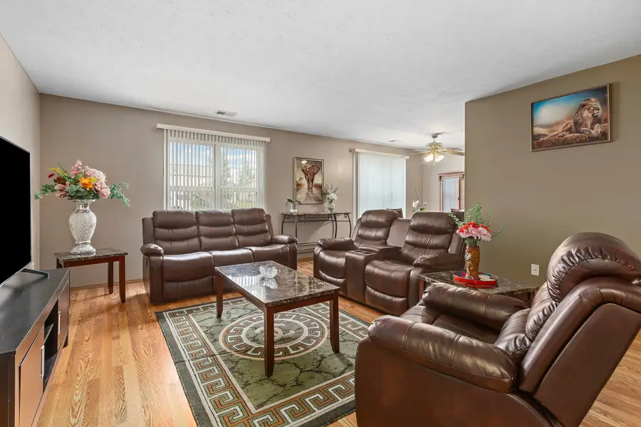 8222 Lincoln Circle #C, Merrillville, IN 46410 - #3