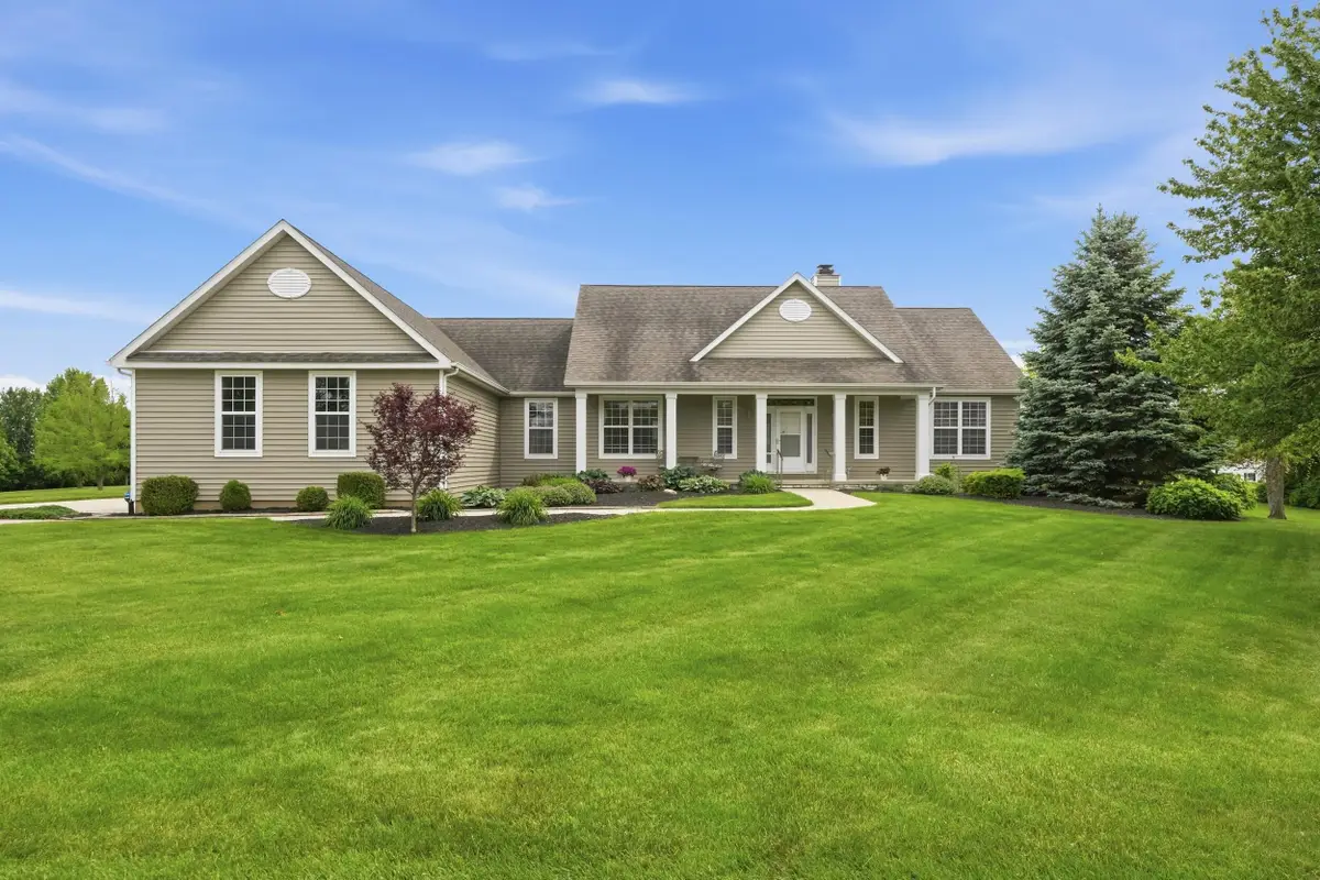 2100 Wittmer Lane, Valparaiso, IN 46383 - #1