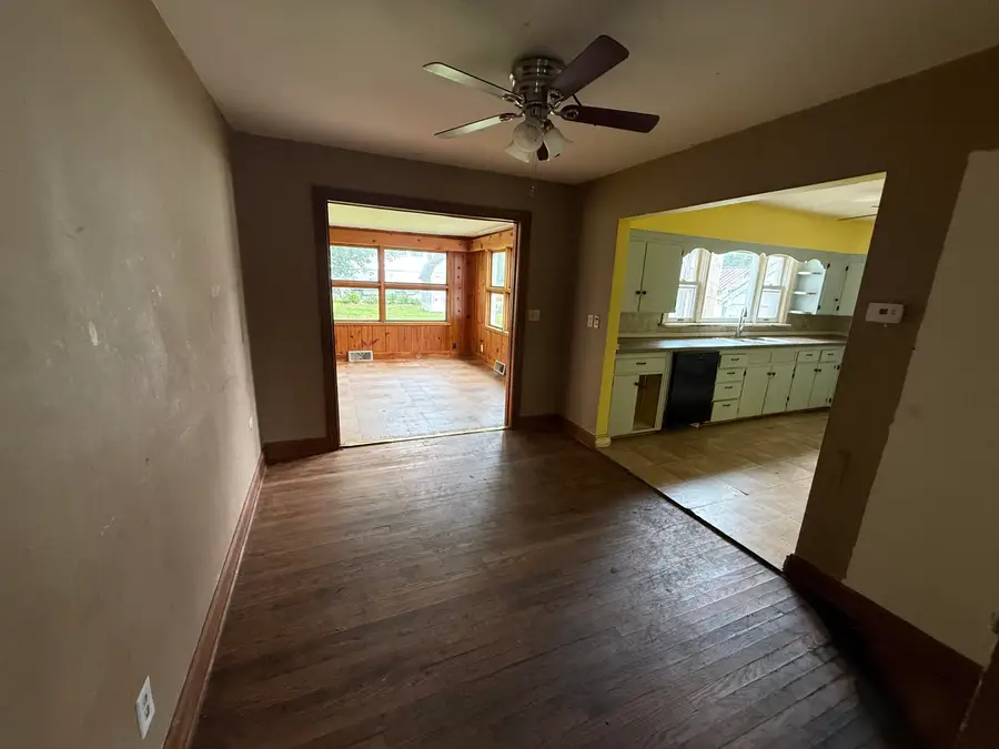 118 W Spring Street, Winamac, IN 46996 - #3