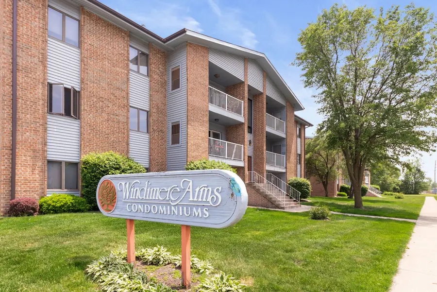 9651 Merrillville Road #204, Crown Point, IN 46307 - #2