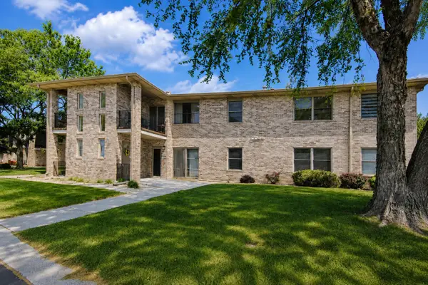 944 Birch Drive, Crown Point, IN 46307