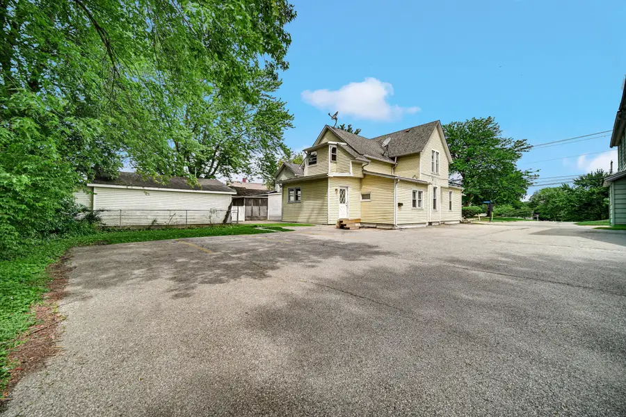 217 E North Street, Crown Point, IN 46307 - #2