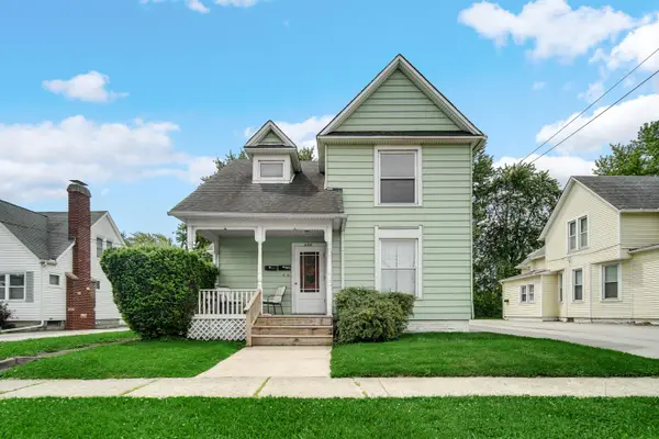 301 E North Street, Crown Point, IN 46307