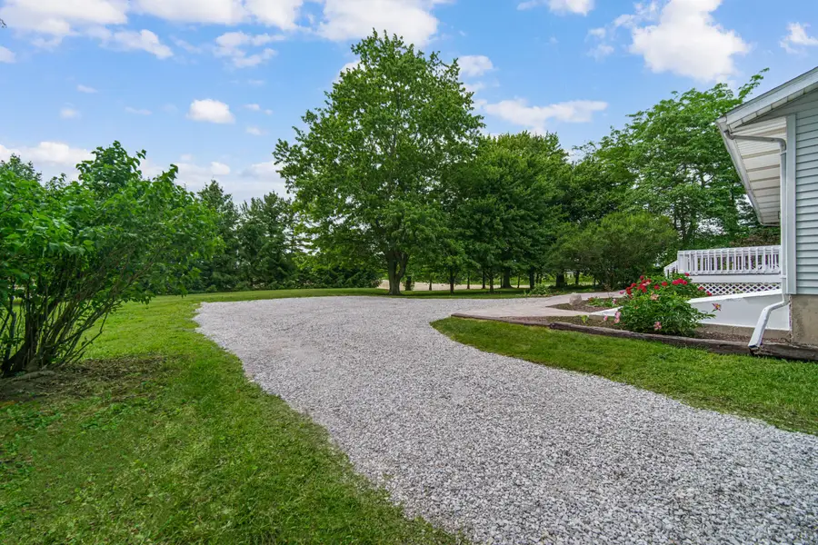 476 S State Road 2, Hebron, IN 46341 - #3