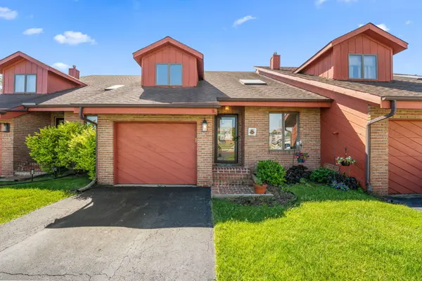 145 Plum Creek Drive, Schererville, IN 46375