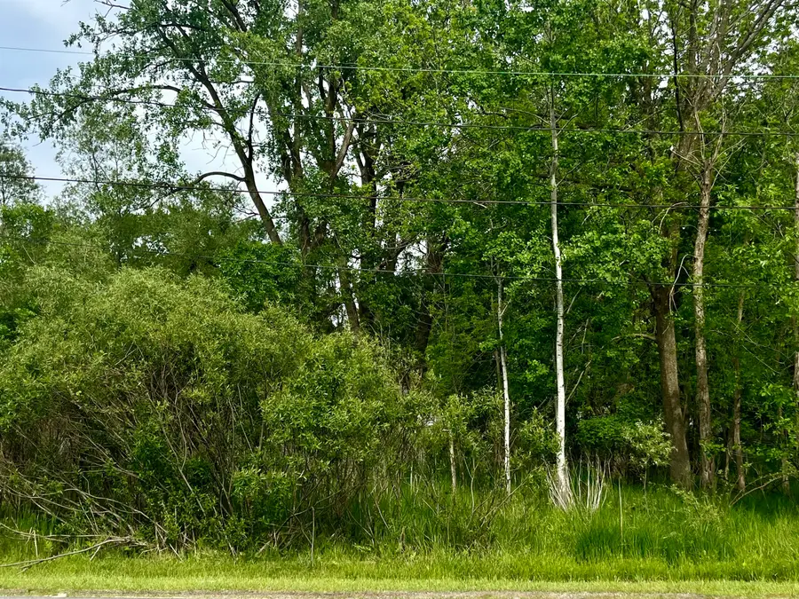 123 S Lillian St, Griffith, IN 46319 - #2