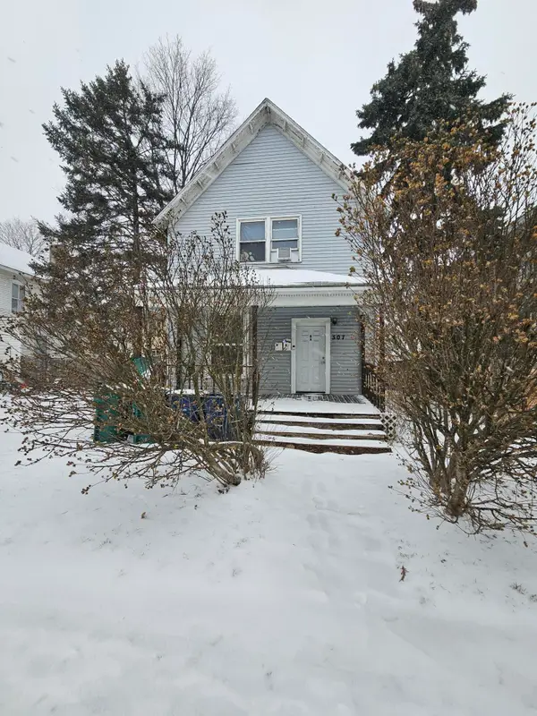 307 E Jefferson Avenue, La Porte, IN 46350