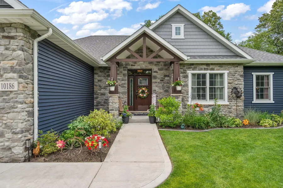 10186 Rustic Drive, Demotte, IN 46310 - #3