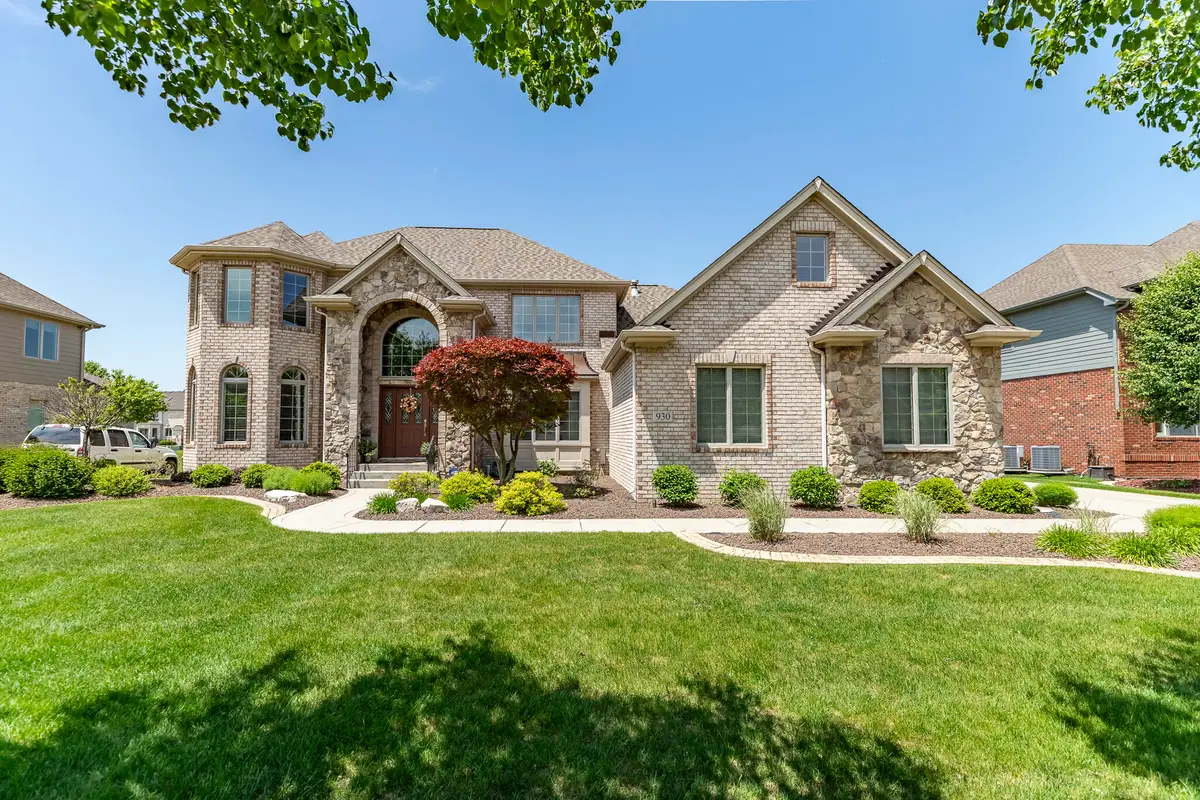 930 Stonebridge Drive, Schererville, IN 46375 - #1
