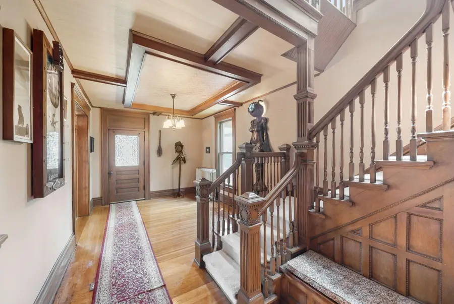1402 Indiana Avenue, La Porte, IN 46350 - #2