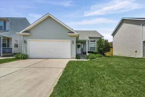 641 Olive Hill Drive, Valparaiso, IN 46383