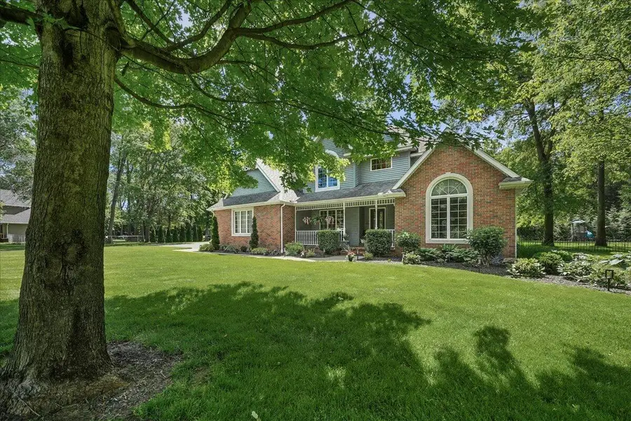 8835 S Lilac Street, Demotte, IN 46310 - #2