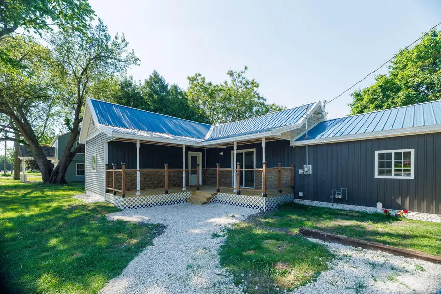 110 W Allen Street, Kentland, IN 47951 - #2